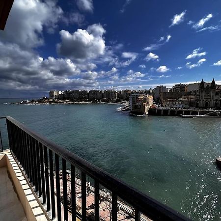 Seafront Meridionale 2Bedroom Apartment San Ġiljan Kültér fotó