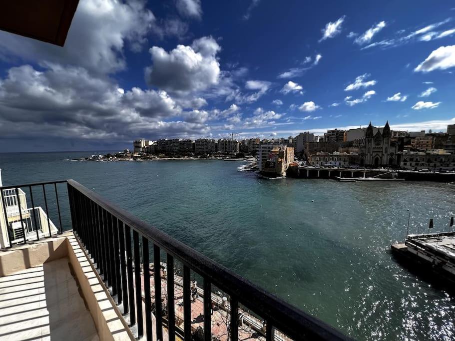 Seafront Meridionale 2Bedroom Apartment San Ġiljan Kültér fotó